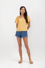 GRACIELA SQUARENECK ELASTIC STRAP TOP