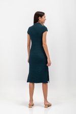 TOSCA TEXTURED SHEATH MIDI CHEONGSAM