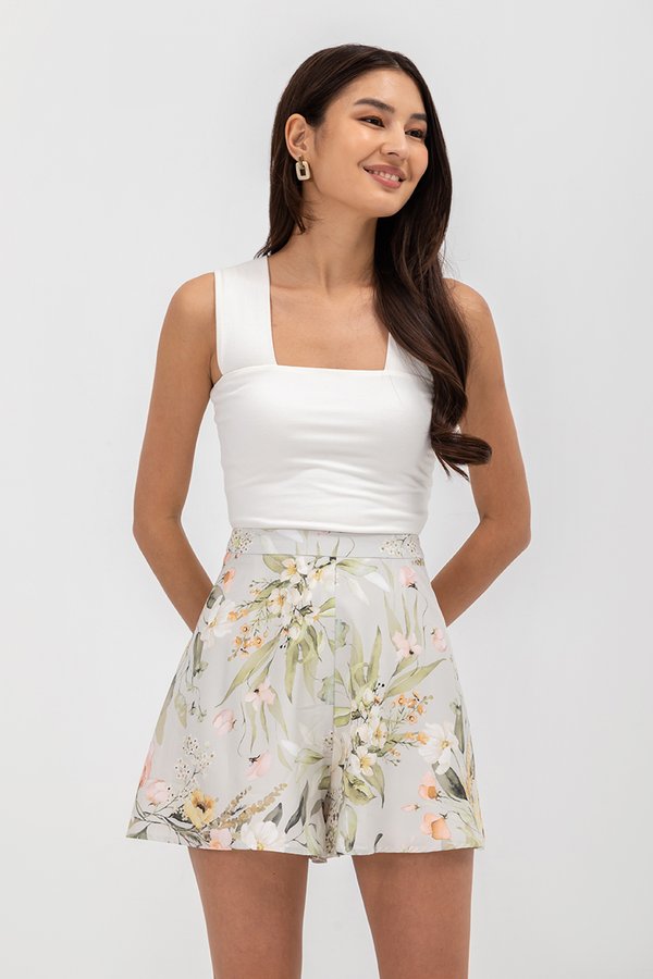 JESSIE FLORAL FLARE SHORTS JESSIE FLORAL FLARE SHORTS