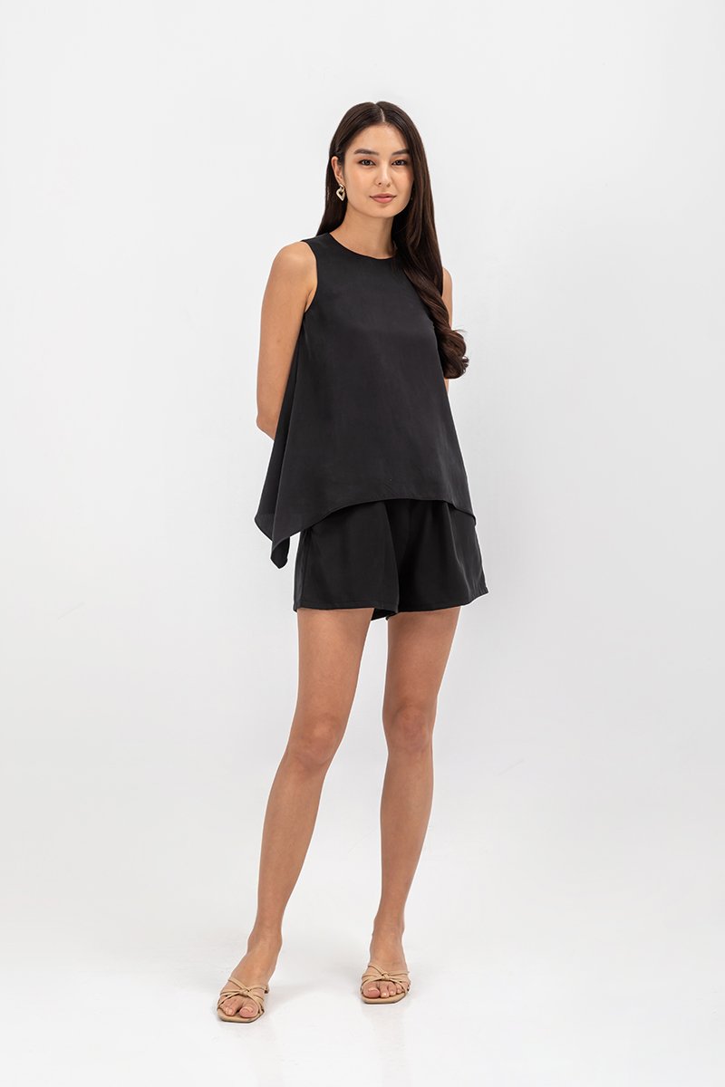 GENVERA ELASTIC WAISTBAND TENCEL SHORTS