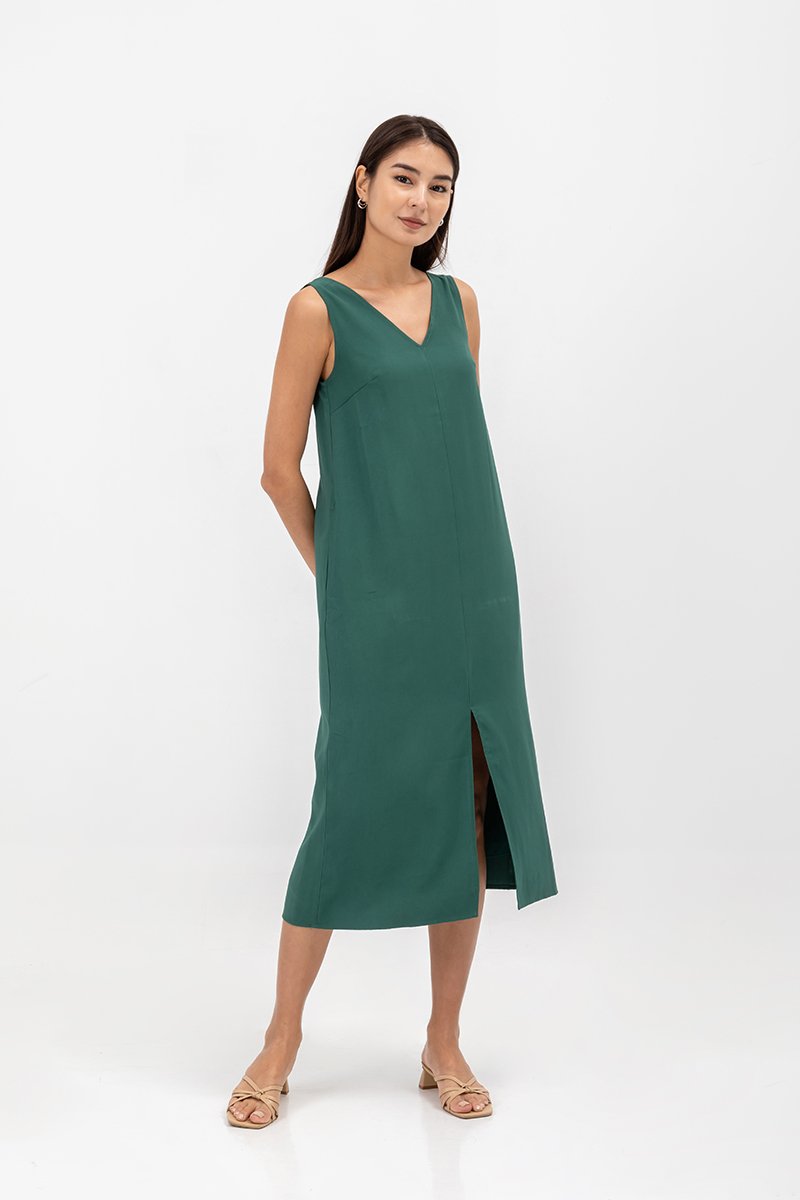 MERIDA V NECK ELASTIC BACK MIDI DRESS W SLIT