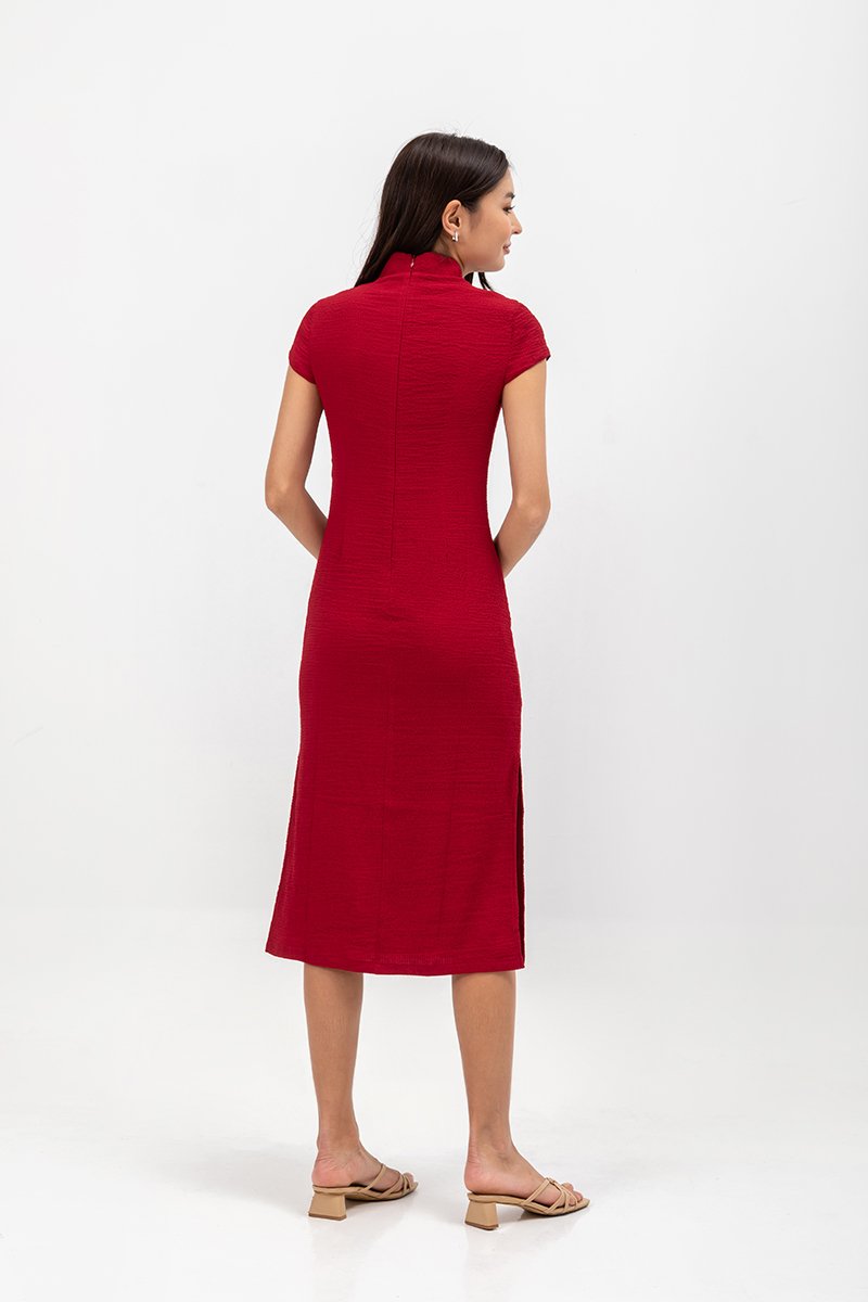TOSCA TEXTURED SHEATH MIDI CHEONGSAM