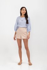 SOFARA FLORAL EMBROIDERY LONG SLEEVE MUSLIN TOP