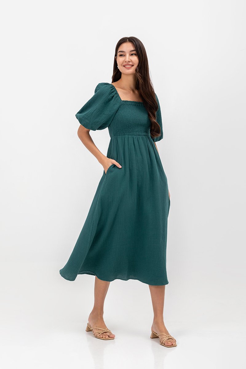 CASIE PUFF SLEEVE SMOCKED MIDI DRESS