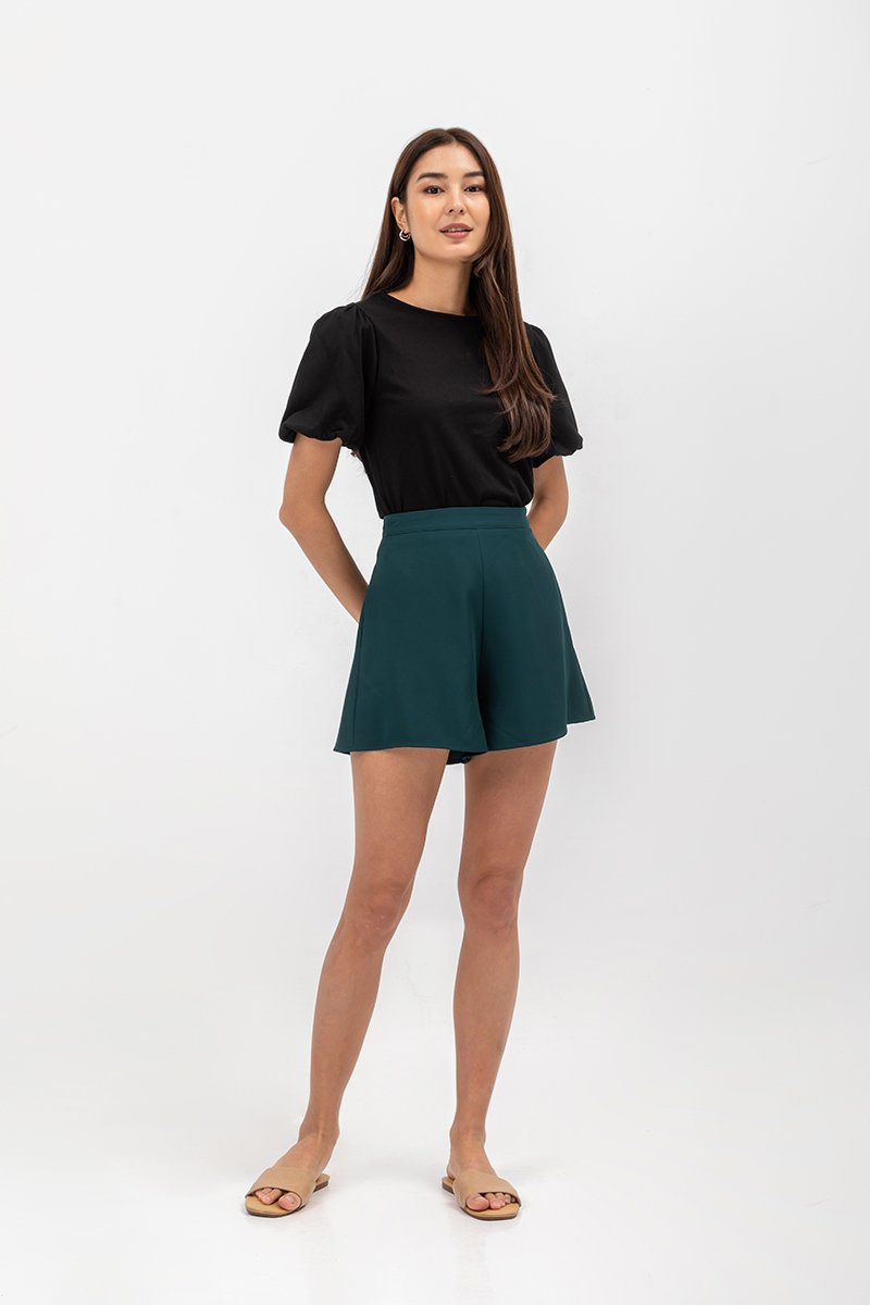 IZORA FLARE SHORTS