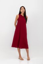 NAILA HIGH V NECK SLEEVELESS MIDI DRESS