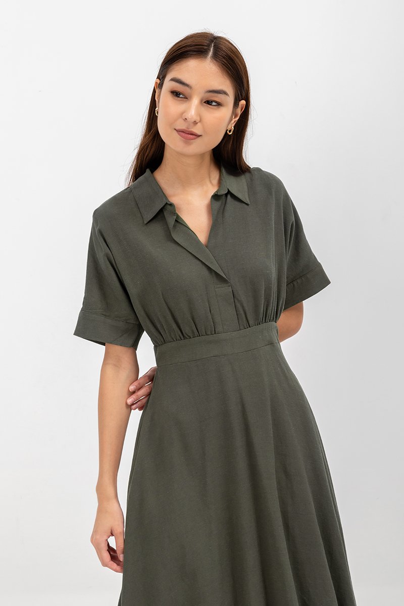 CLARIN FIT & FLARE COLLARED MAXI DRESS