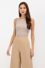 PATRICIA REVERSIBLE CUT IN KNIT TOP