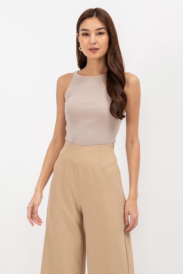 PATRICIA REVERSIBLE CUT IN KNIT TOP