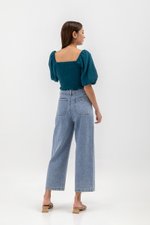 INARA MUSLIN SMOCKED PUFF SLEEVE CROP TOP INARA MUSLIN SMOCKED PUFF SLEEVE CROP TOP