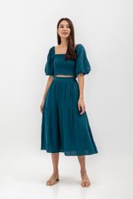 INARA MUSLIN SMOCKED PUFF SLEEVE CROP TOP INARA MUSLIN SMOCKED PUFF SLEEVE CROP TOP