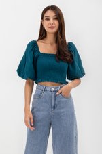 INARA MUSLIN SMOCKED PUFF SLEEVE CROP TOP INARA MUSLIN SMOCKED PUFF SLEEVE CROP TOP