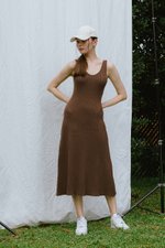 TAKARA V NECK MAXI KNIT DRESS W SASH