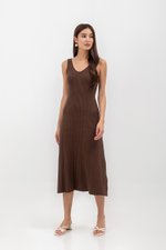TAKARA V NECK MAXI KNIT DRESS W SASH