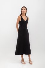 TAKARA V NECK MAXI KNIT DRESS W SASH