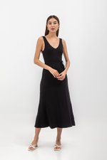 TAKARA V NECK MAXI KNIT DRESS W SASH