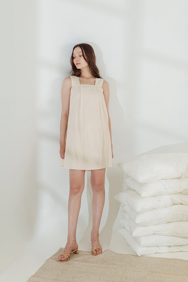MERINDA PLEATED BACK V MINI DRESS MERINDA PLEATED BACK V MINI DRESS