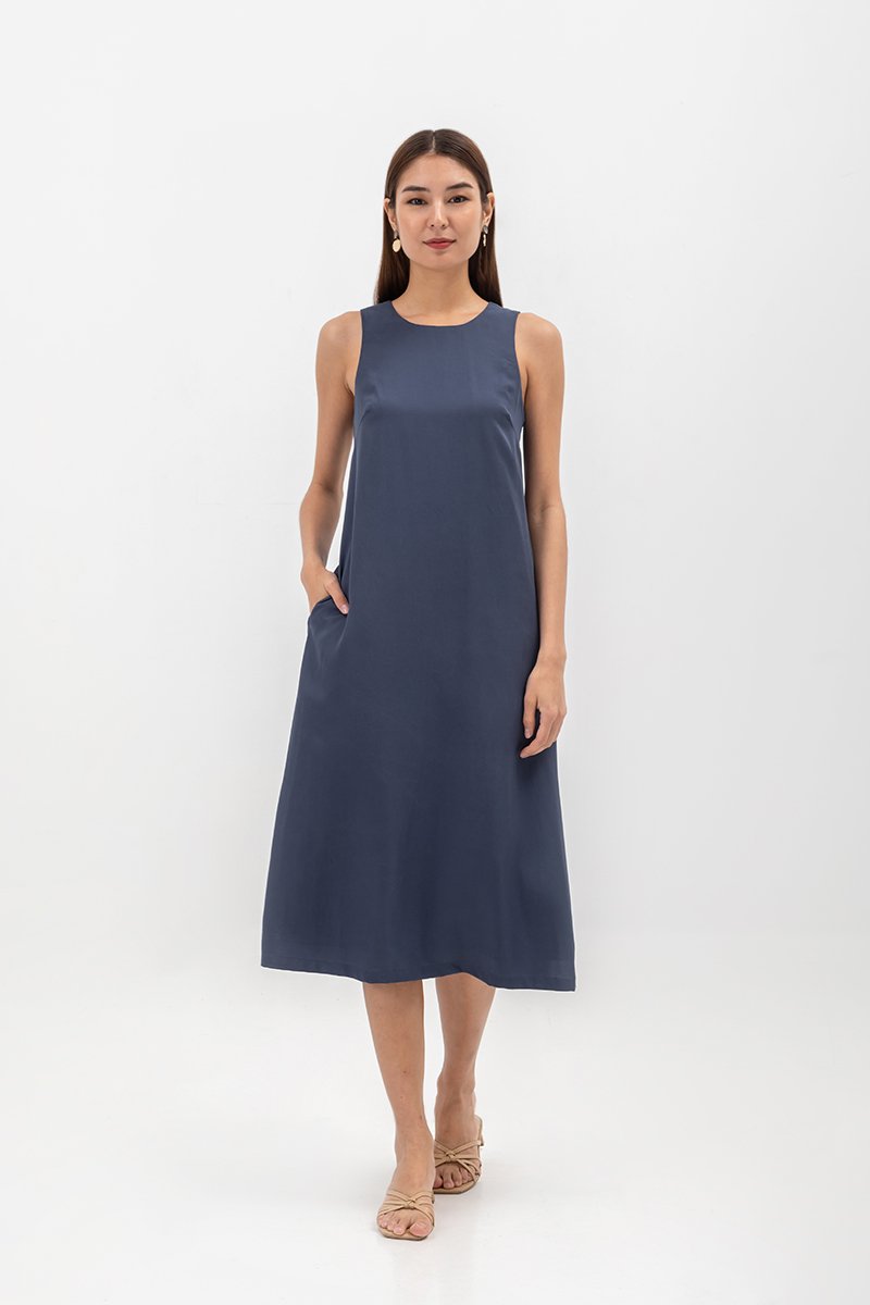 EVE BACK V TENCEL MIDI DRESS