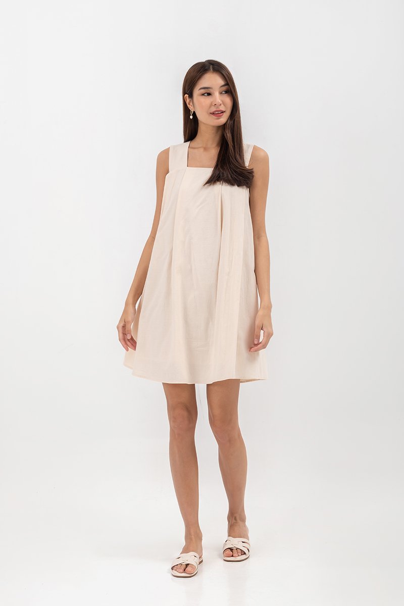 MERINDA PLEATED BACK V MINI DRESS