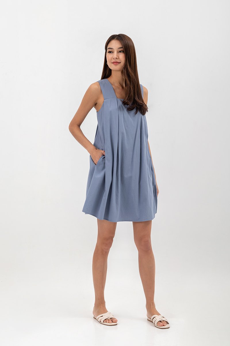 MERINDA PLEATED BACK V MINI DRESS