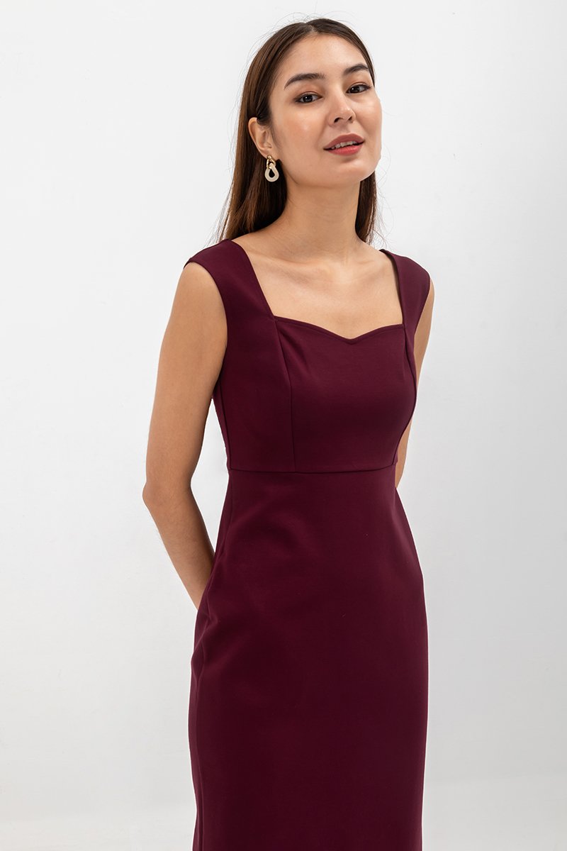 HANA SWEETHEART NECKLINE FITTED MIDI DRESS