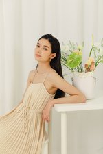 SORA PLEATED CAMISOLE MIDI DRESS W SASH