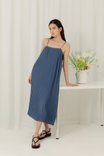 SORA PLEATED CAMISOLE MIDI DRESS W SASH