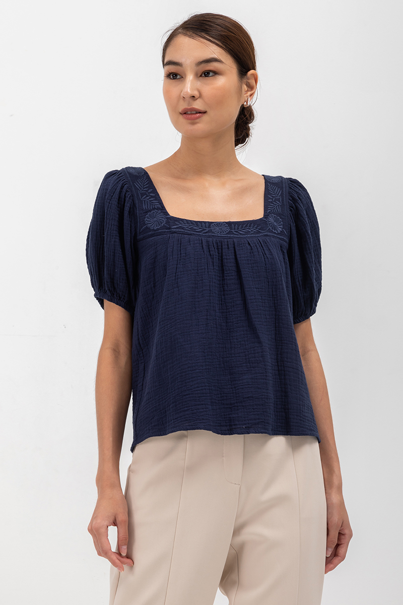 LIERA EMBROIDERED PUFF SLEEVE TOP