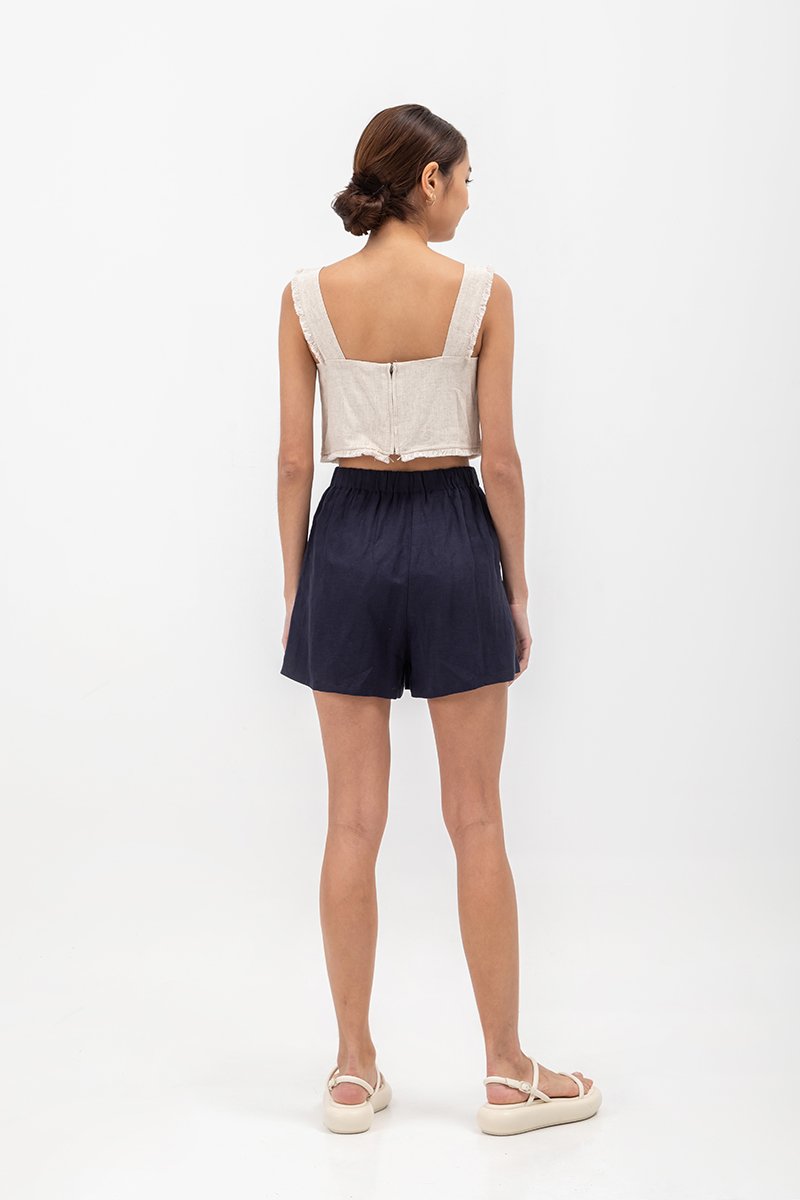 MINA RAW HEM CROP TOP