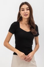 KERYEN SWEETHEART NECKLINE TOP