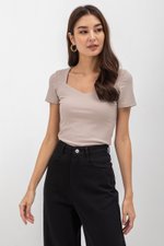 KERYEN SWEETHEART NECKLINE TOP