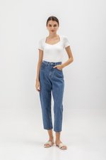 KERYEN SWEETHEART NECKLINE TOP