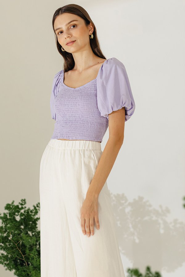 AMALIE PUFFED SLEEVES SMOCKED CROP TOP