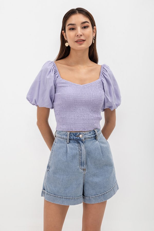 AMALIE PUFFED SLEEVES SMOCKED CROP TOP