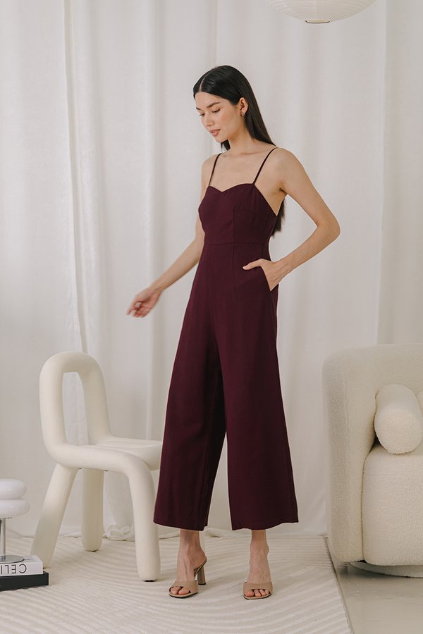 LINETTA PADDED SWEETHEART NECKLINE JUMPSUIT LINETTA PADDED SWEETHEART NECKLINE JUMPSUIT
