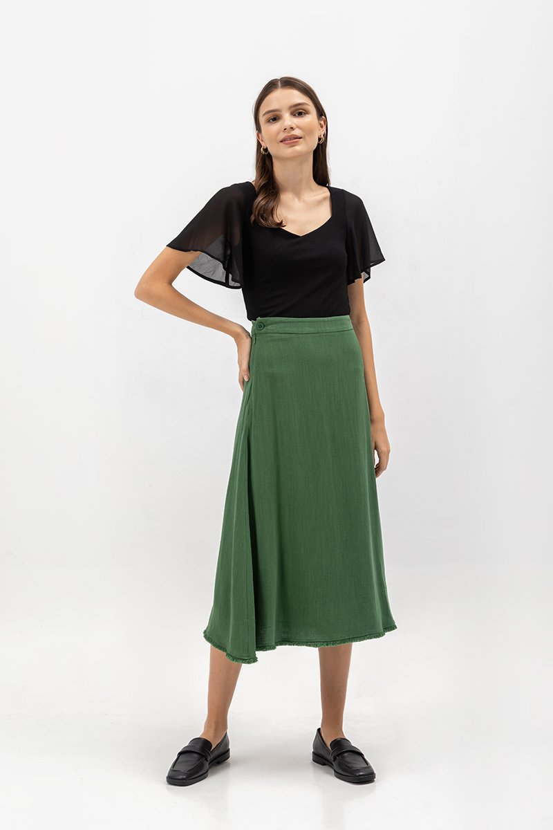 ERLINE FLUTTER SLEEVE KNIT TOP