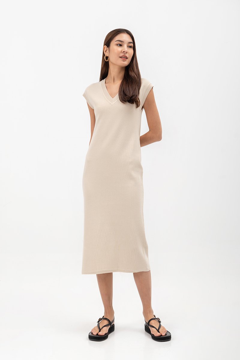 CARRIE V NECK KNIT MIDI DRESS