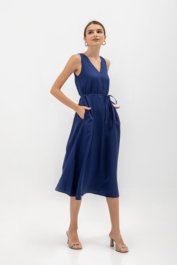 NIKKY BACK PLEAT MIDI DRESS W SASH NIKKY BACK PLEAT MIDI DRESS W SASH