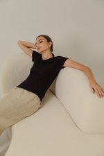 NEVE BASIC ROUND NECK TEE
