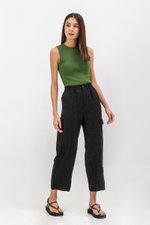 IYANA SLEEVELESS KNIT TOP