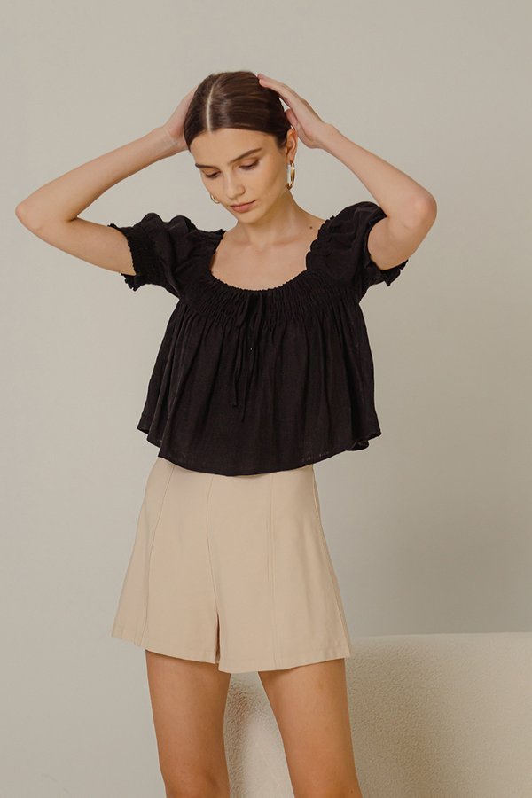 IRENE PUFF SLEEVE SMOCKED BABYDOLL TOP