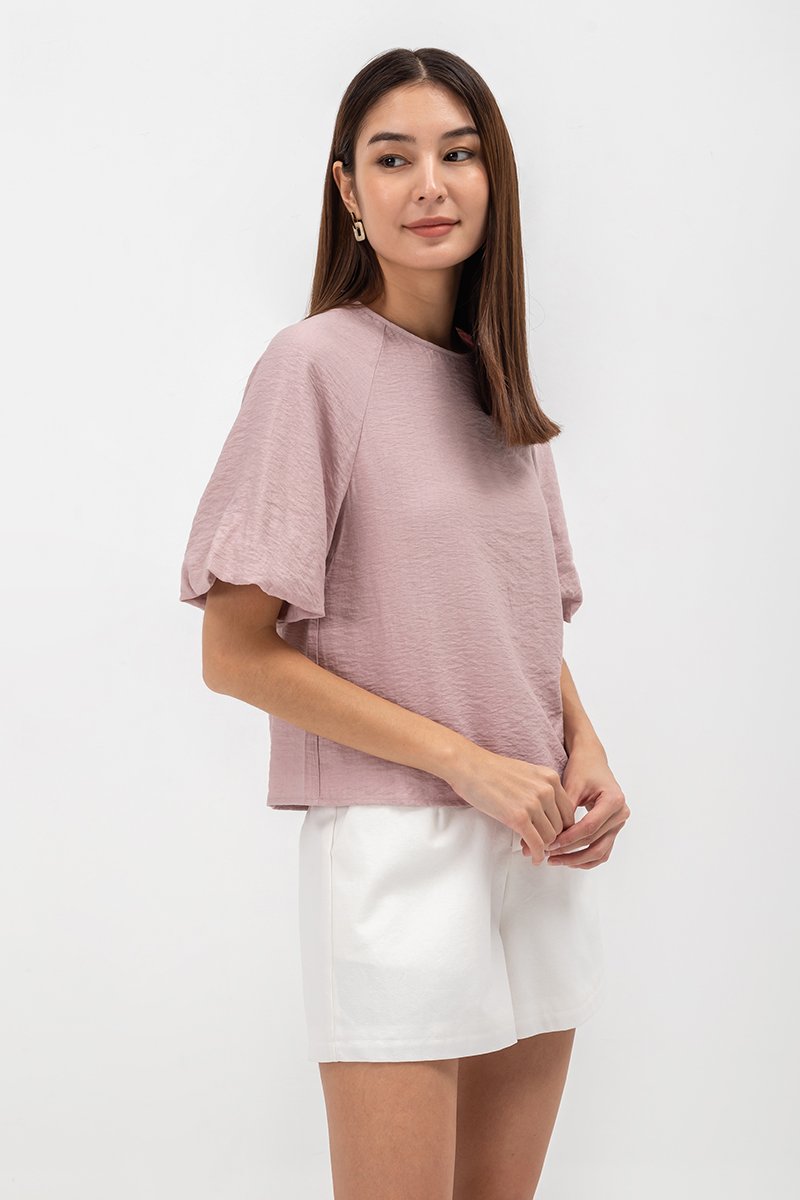 ILA RAGLAN PUFF SLEEVE TOP