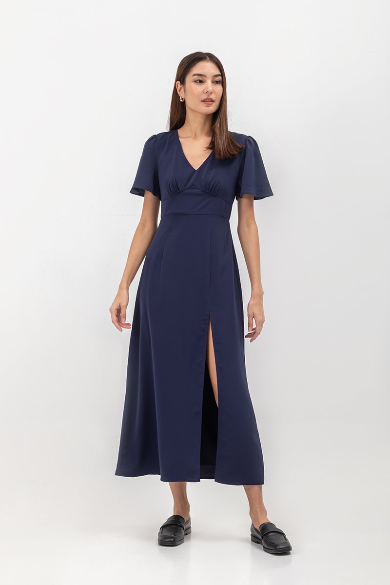 ISHA FLUTTER SLEEVE MAXI DRESS W SLIT