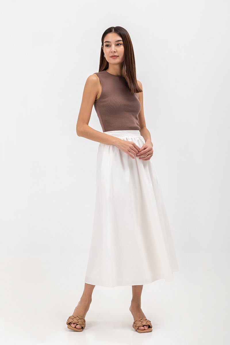 IYANA SLEEVELESS KNIT TOP