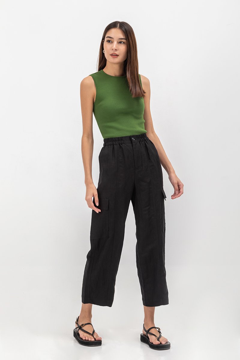 IYANA SLEEVELESS KNIT TOP