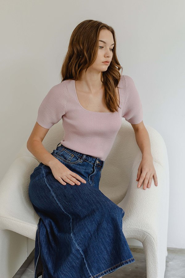 LUCRETIA PUFF SLEEVE KNIT TOP