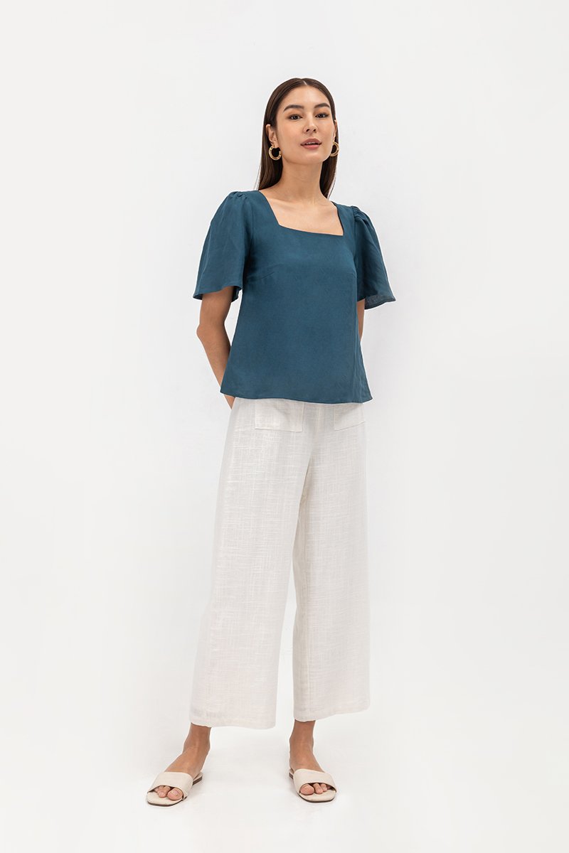 KANDY FLUTTER SLEEVE LINEN TOP