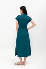 ELLERIE CAP SLEEVE CONTRAST BUTTON CHEONGSAM W SASH