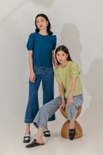 ALVIS PATCH POCKET FLARE HEM JEANS