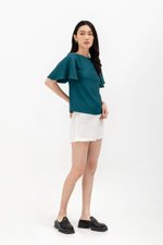 DELGADO FLUTTER SLEEVE TOP